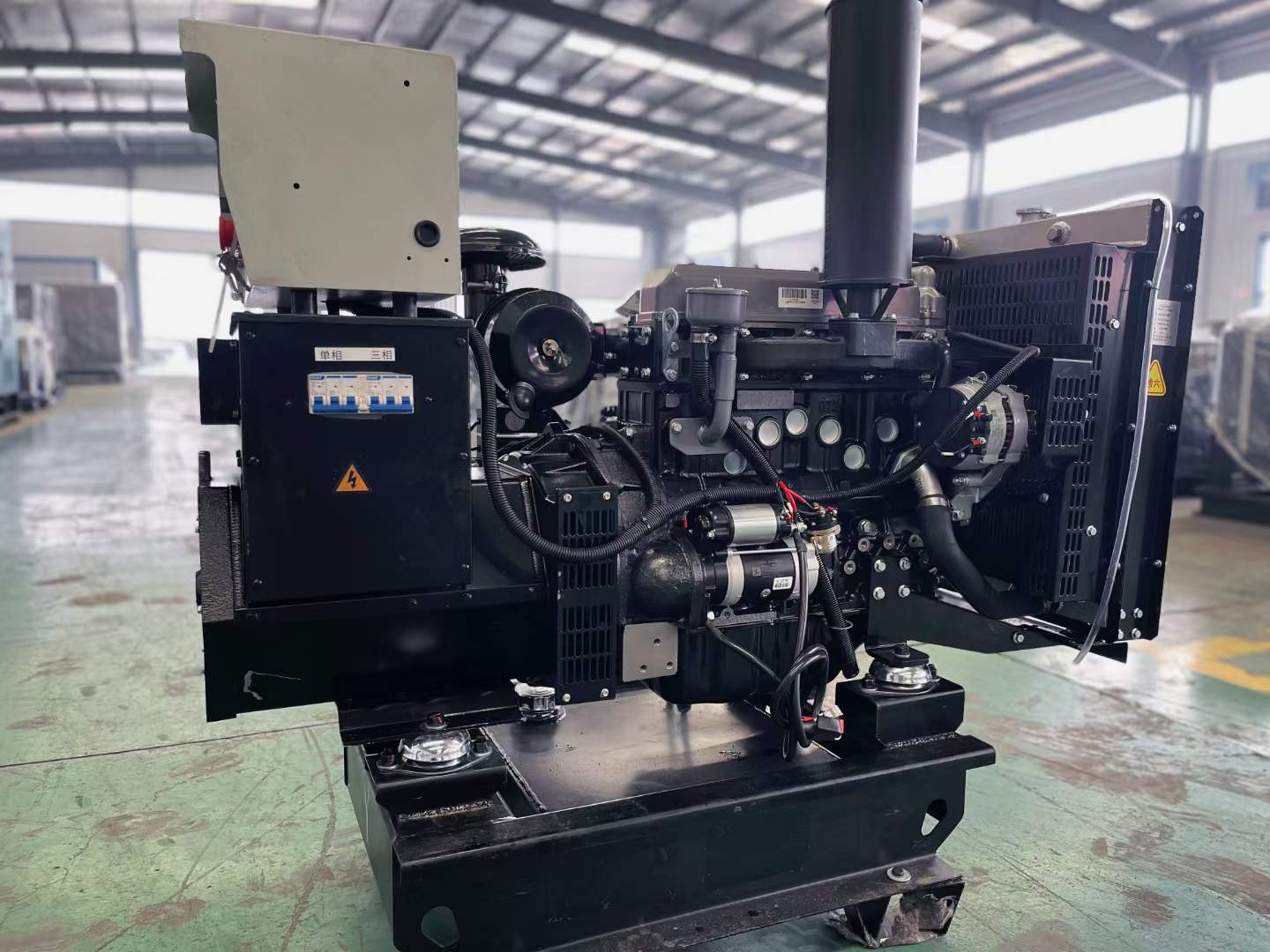 宿松如何降低电感性负载对发电机的影响？