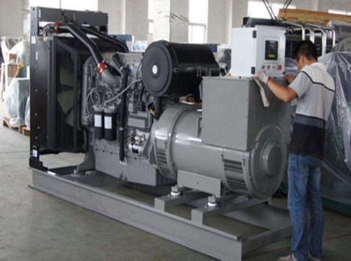 宿松柴油发电机组和储能设备配合使用的案例