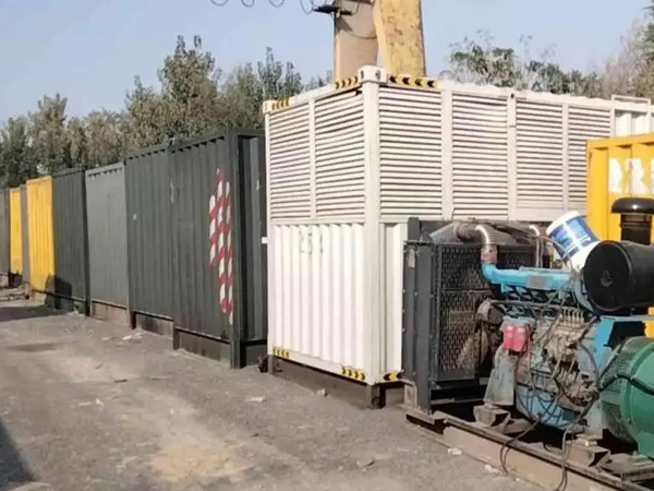 宿松200KW柴油发电机机组每小时油耗是多少？